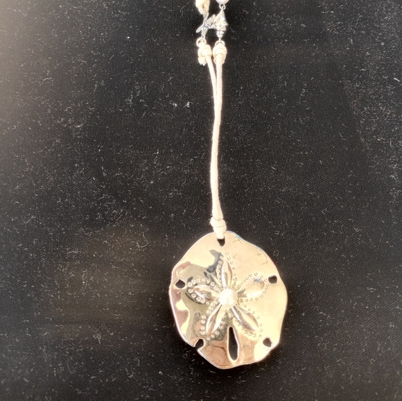 Vantel Pearls Sand Dollar Necklace - Picture 3 of 11
